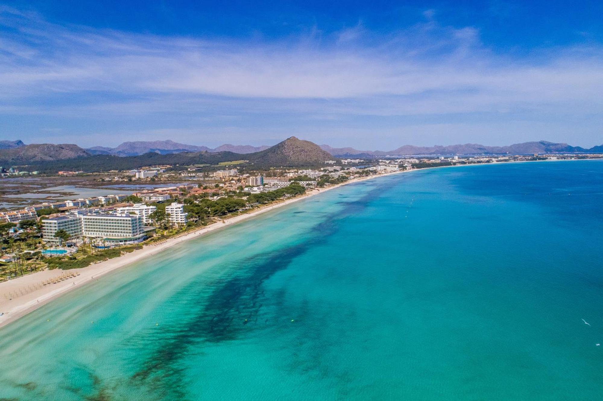 Traumhafte Maricel Fuer 8 Gaeste Am Villa Alcudia (Mallorca)